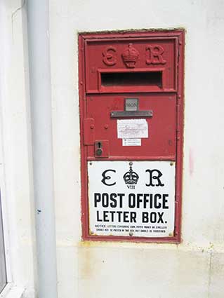 Ipswich Historic Lettering: Bawdsey post box 2