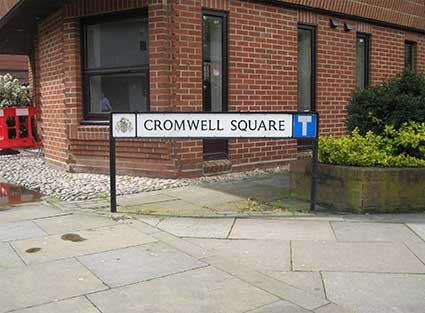 Ipswich Historic Lettering: Cromwell Square sign 1