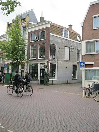 Ipswich Historic Lettering: Delft: Leiden 17