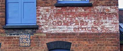 Ipswich Historic Lettering: Gloucester Powell Lane 1a