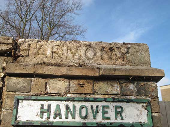 Ipswich Historic Lettering: Hanover Court 2019a