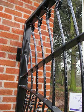 Ipswich Historic Lettering: Holywells 3