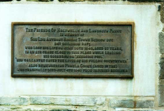 Ipswich Historic Lettering: Myrtle Rd memorial