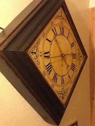 Ipswich Historic Lettering: Neptune clock 1