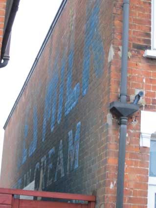 Ipswich Historic Lettering: Nestles Horne