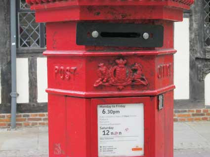 Ipswich Historic Lettering: Pillar box 3