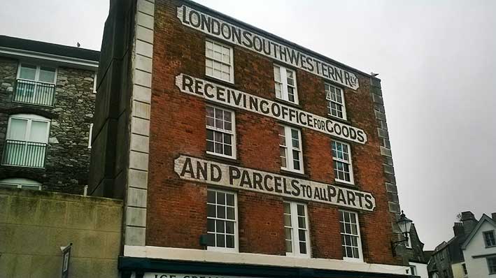 Ipswich Historic Lettering: Plymouth 5