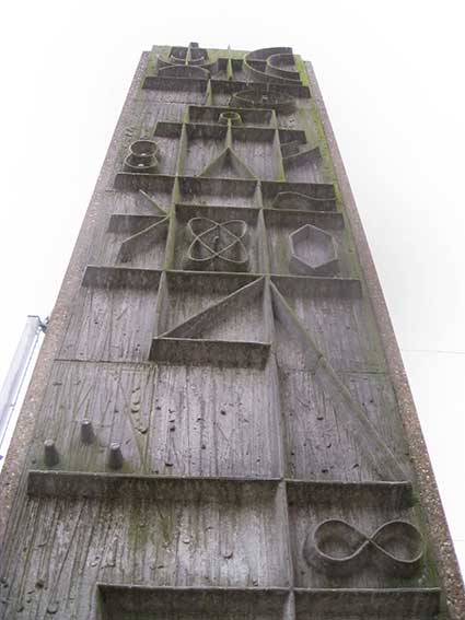Ipswich Historic Lettering: Pylons by Bernard Reynolds 8