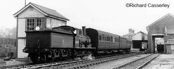 Ipswich Historic Lettering: Aldeburgh railway 1