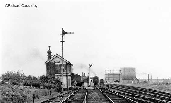 Ipswich Historic Lettering: Felixstowe railway 14