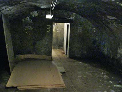 Ipswich Historic Lettering: Stoke Hall tunnels 1