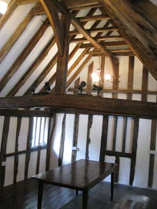 Ipswich Historic Lettering: Sun Inn interior 5