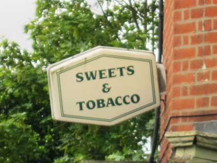Ipswich Historic Lettering: Sweets & Tobacco 3