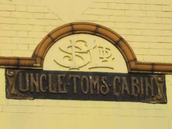 Ipswich Historic Lettering: Uncle Tom's Cabin 4