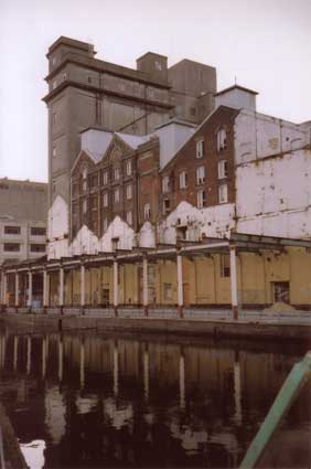 Ipswich Historic Lettering: Waterfront regen. 4