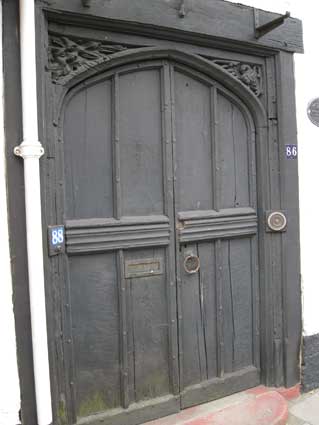 Ipswich Historic Lettering: Old Neptune Inn door