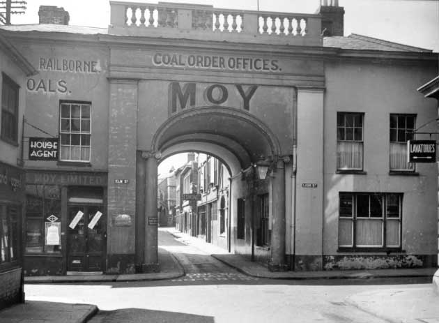 Ipswich Historic Lettering: Arcade Moy coal office