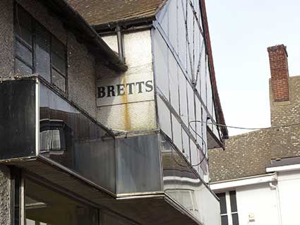 Ipswich Historic Lettering: Bretts 1