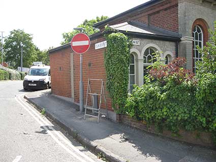 Ipswich Historic Lettering: Claude St sign 1