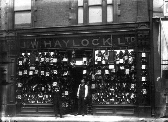 Ipswich Historic Lettering: Colchester J.W. Haylock show shop