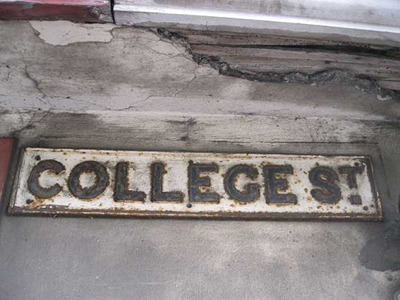 Ipswich Historic Lettering: College Street sign