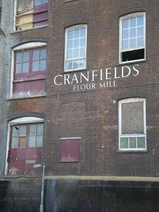 Ipswich Historic Lettering: Cranfields 2
