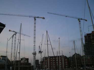 Ipswich Historic Lettering: Dock cranes 4