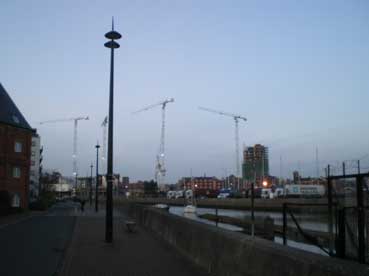 Ipswich Historic Lettering: Dock cranes 6