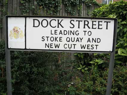 Ipswich Historic Lettering: Dock St sign 2