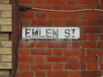 Ipswich Historic Lettering: Emlen St sign