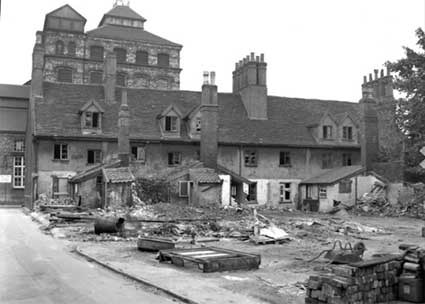 Ipswich Historic Lettering: Felaw's House demolition