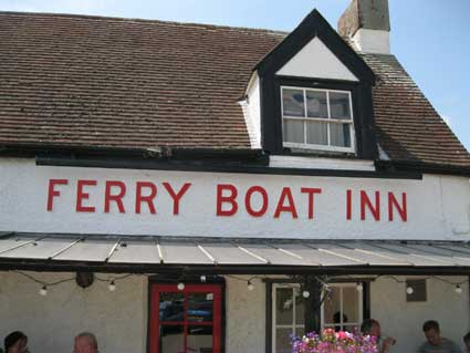 Ipswich Historic Lettering: Old Felistowe Ferry Boat 5