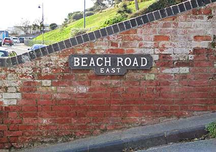 Ipswich Historic Lettering: Felixstowe Beach Road East sign