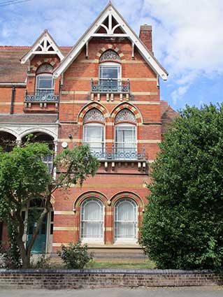 Ipswich Historic Lettering: Felixstowe Reade House 2