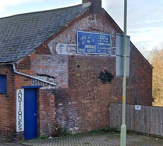 Ipswich Historic Lettering: Gloucester Powell Lane 4
