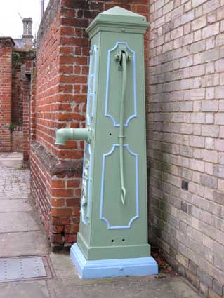 Ipswich Historic Lettering: Hadleigh pump 2