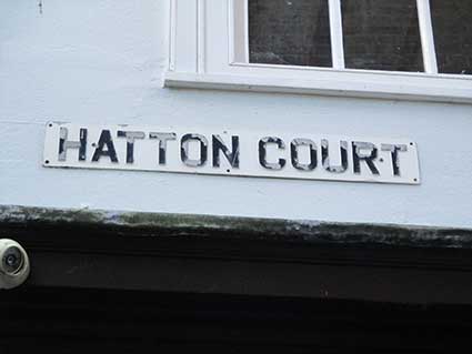 Ipswich Historic Lettering: Hatton Court sign
