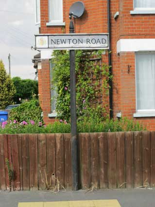 Ipswich Historic Lettering: Newton Rd sign 2