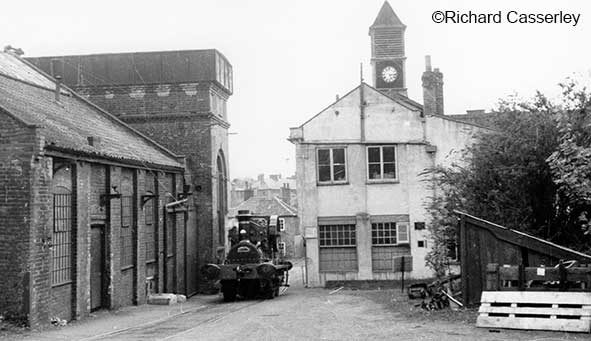 Ipswich Historic Lettering: Leiston railway 4