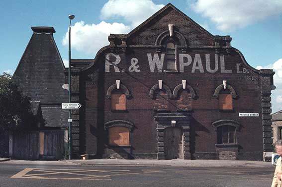 Ipswich Historic Lettering: RW Paul maltings 1980s