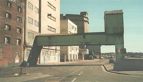 Ipswich Historic Lettering:  R&W Paul maltings 1980s