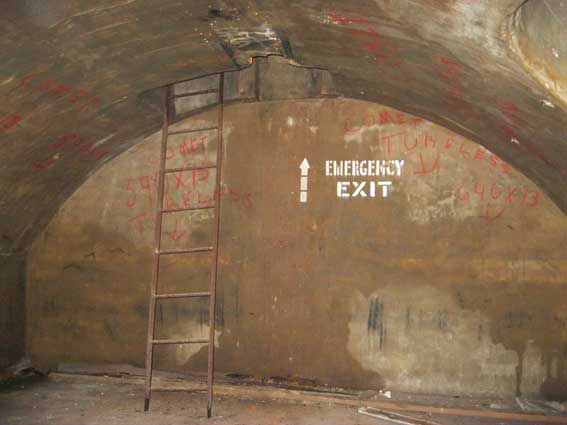 Ipswich Historic Lettering: Stoke Hall Tunnels 25