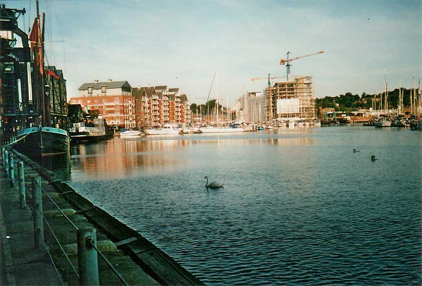 Ipswich Historic Lettering: Wet Dock 2004c