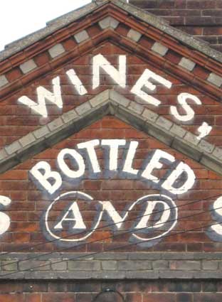 Ipswich Historic Lettering: Wines Bottled 3