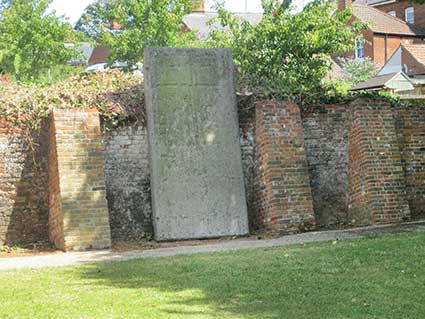 Ipswich Historic Lettering: Withypoll memorials 1