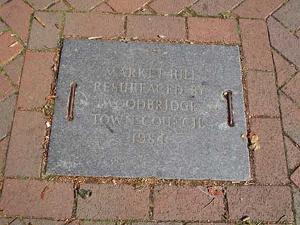 Ipswich Historic Lettering: Woodbridge Market Hill pump